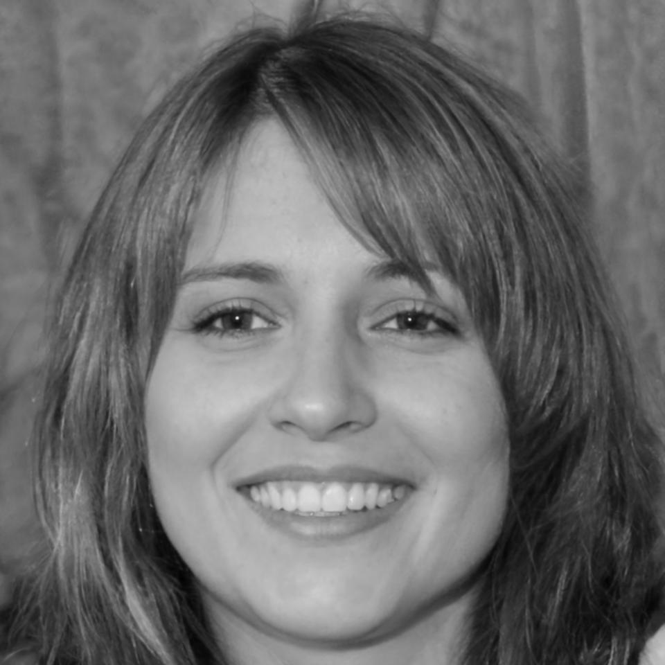 Retrato de Esperanza Montiel, analista financiera